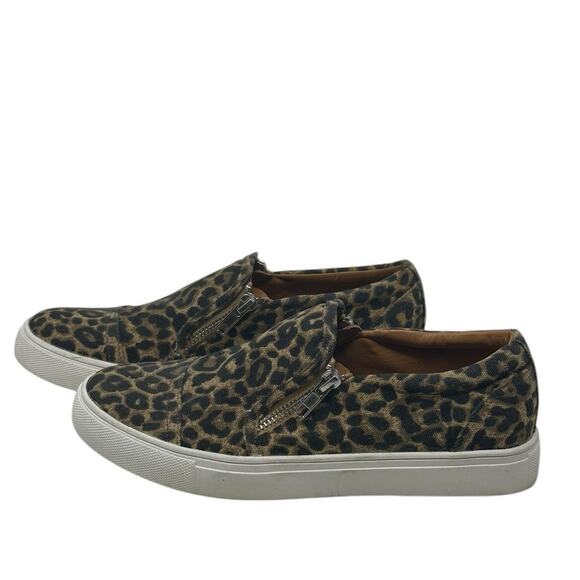Report Annora Leopard Print with Zipper Sides Slip on Flat Shoes size 8 - Picture 1 of 12